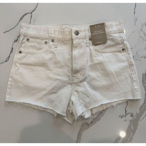 Madewell Pants - Madewell NWT Relaxed Denim Shorts in Cream Size 26